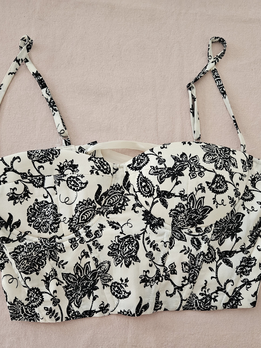 SHEIN Black and White Floral Bustier Crop Top